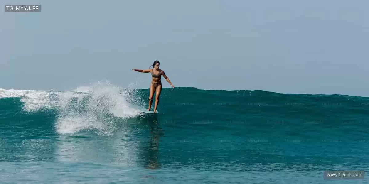 「突破极限,超越自我 —— 这里是体育精神的终极舞台!🔥报名参赛,书写你的传奇!」